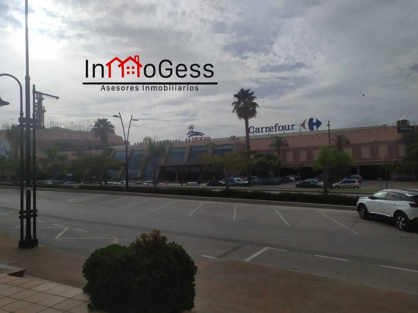 Local comercial en venda a N/A