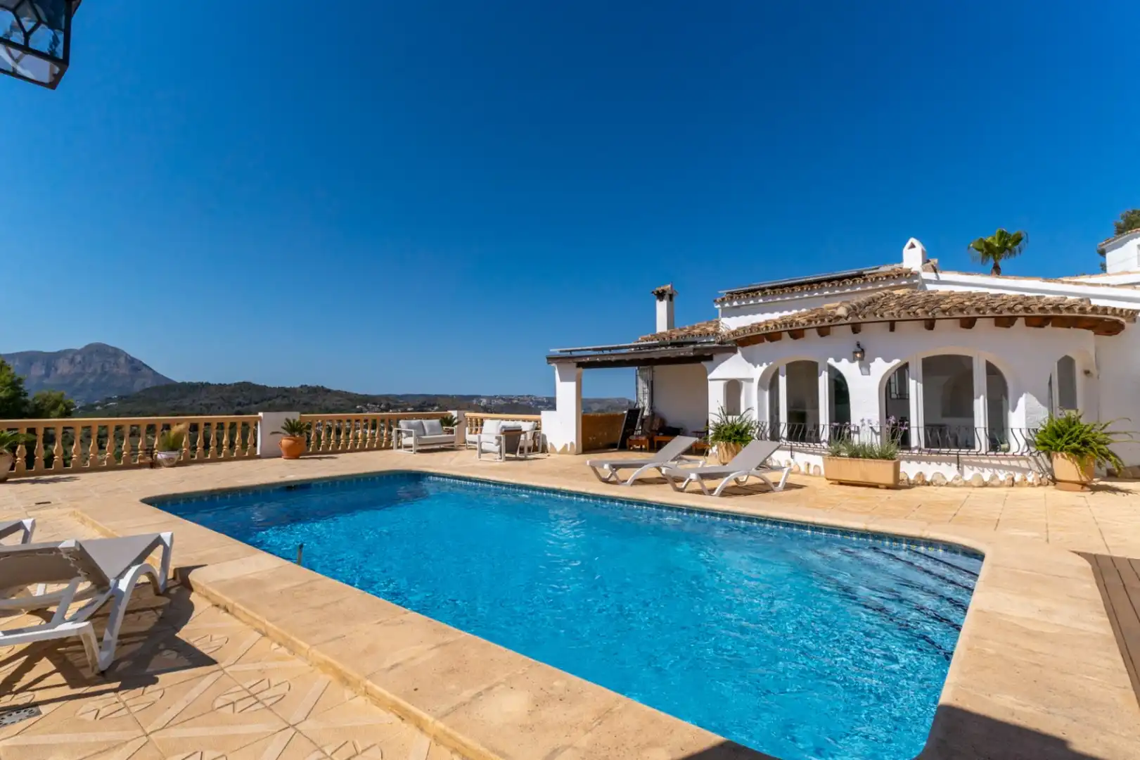 Swimming pool of Houses for sale in Jávea / Xàbia  with Air Conditioner, Heating and Private garden