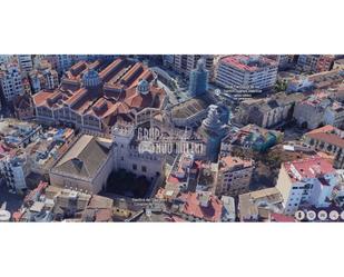 Exterior view of Building for sale in  Valencia Capital