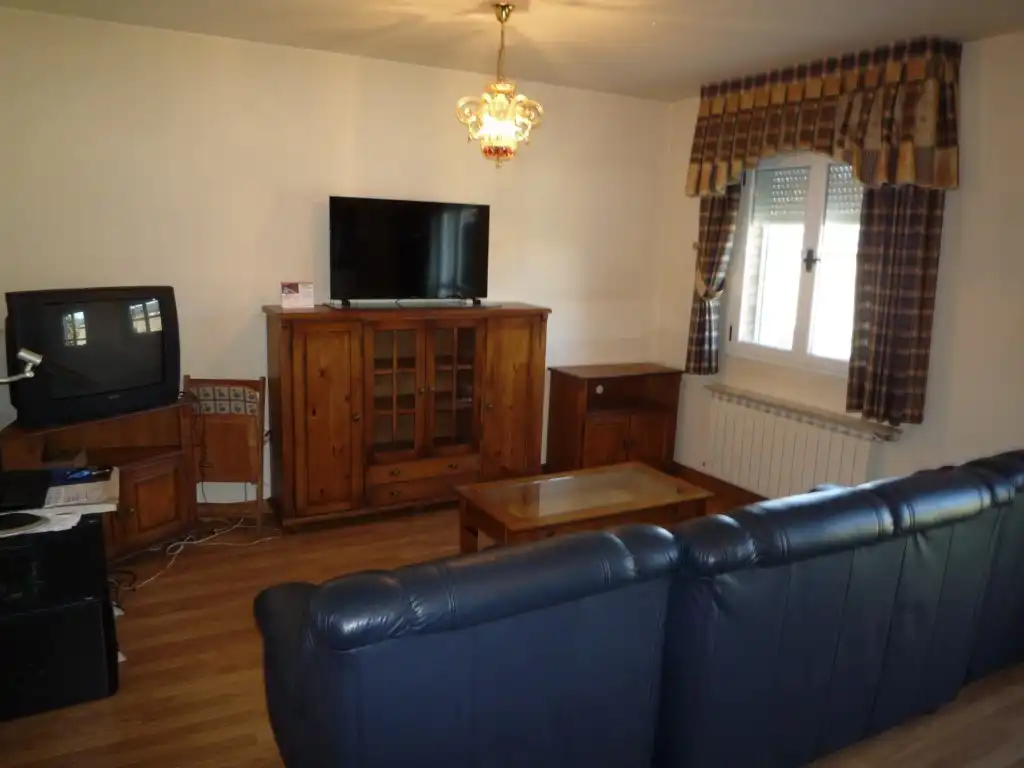 Detached homes for sale in Calle Tras Airas, Carracedelo