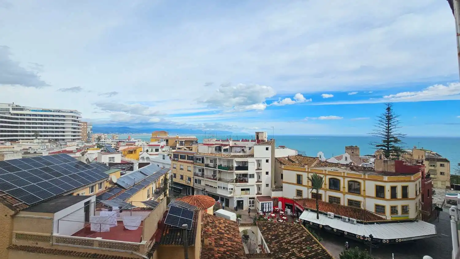 Vista exterior de Apartamento en venta en Torremolinos con Aire acondicionado, Calefacción y Piscina