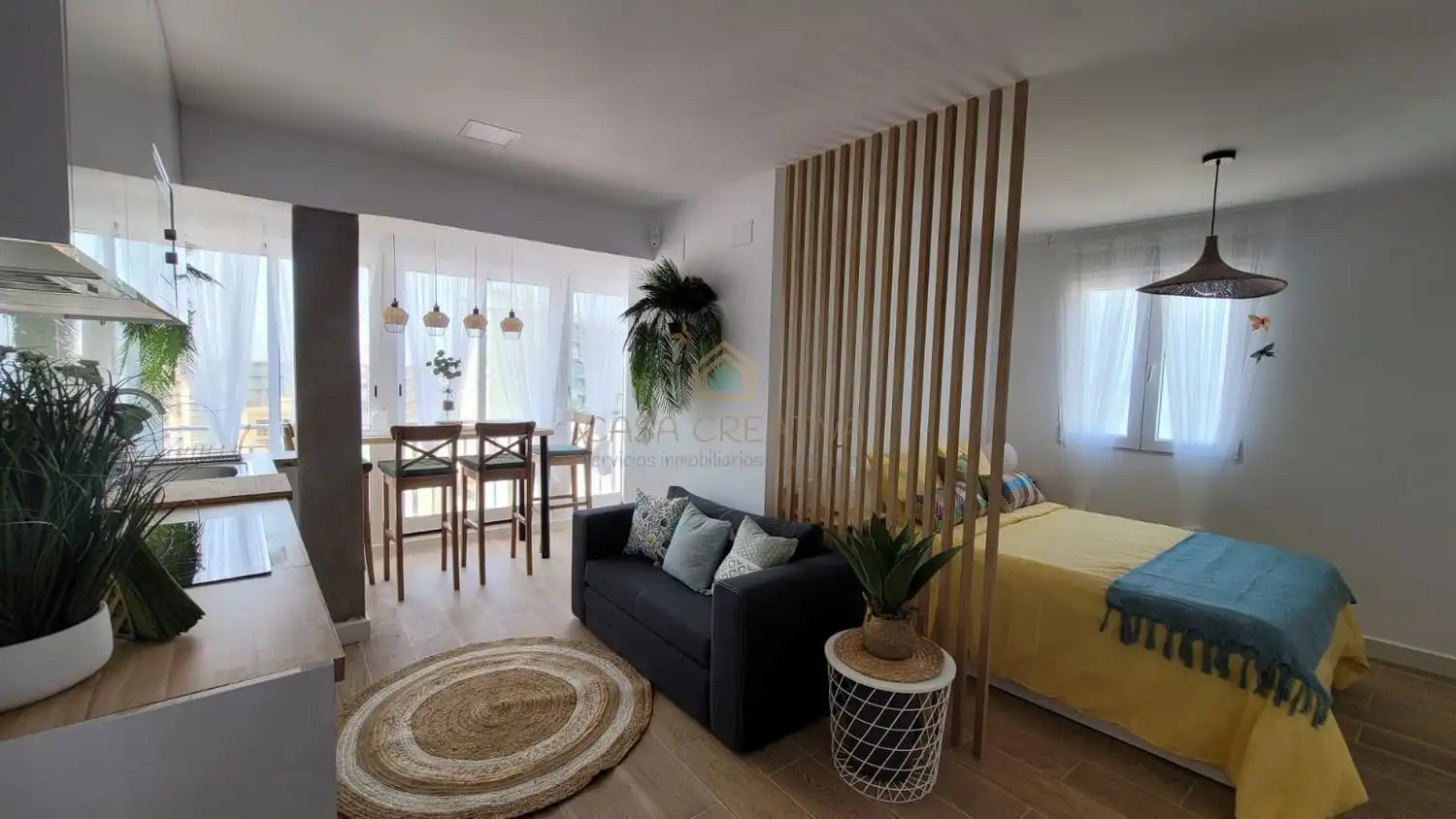Sala de estar de Estudio en venta en Sueca con Aire acondicionado, Calefacción y Amueblado
