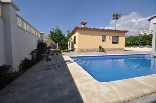 Chalet con piscina en venta en Miami Platja, imagen 4