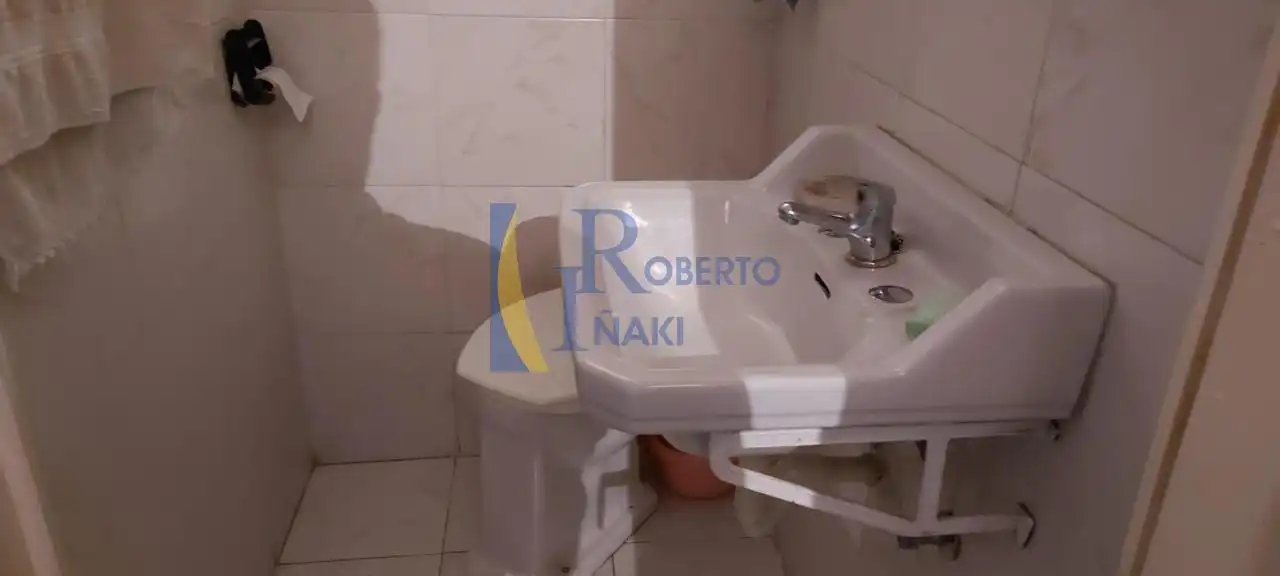 Baño de Casa adosada en venta en Valencia de Don Juan
