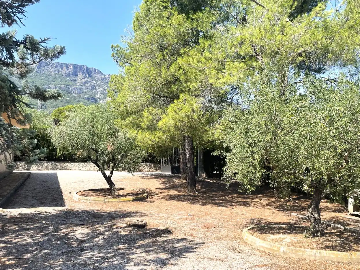 Jardí de Casa o xalet en venda en Cocentaina amb Aire condicionat, Terrassa i Piscina