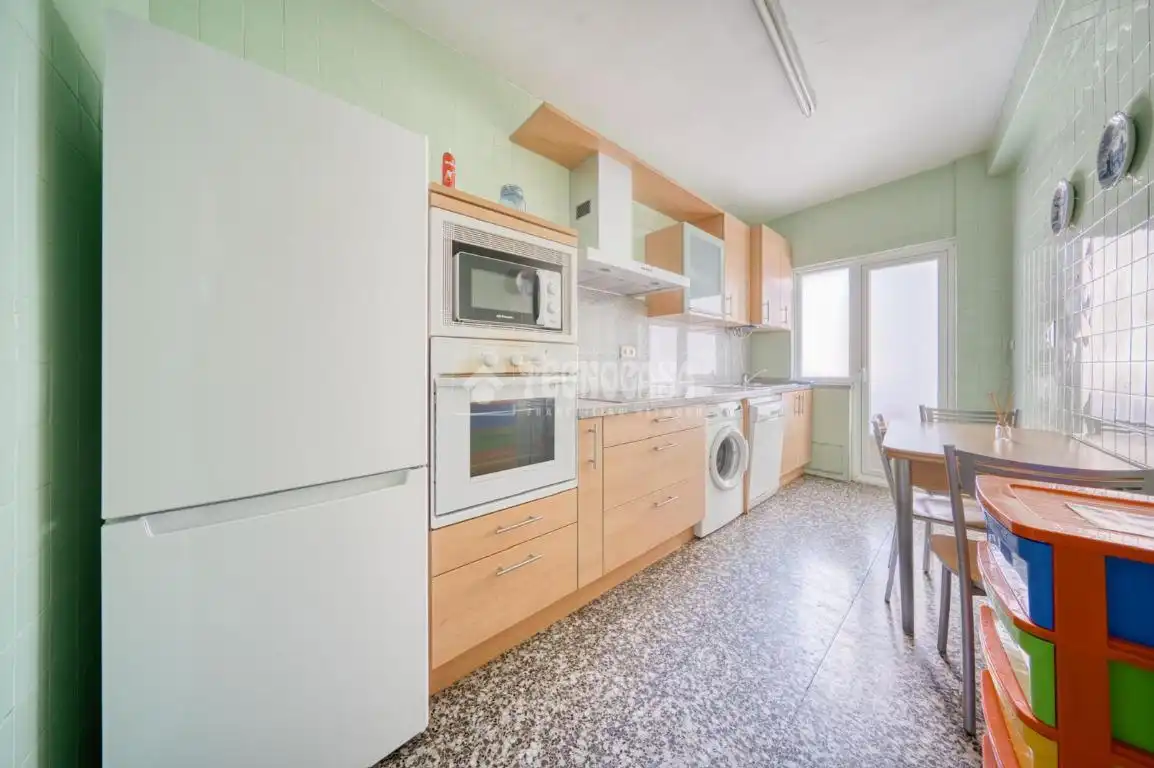Cocina de Piso en venta en Valladolid con Terraza
