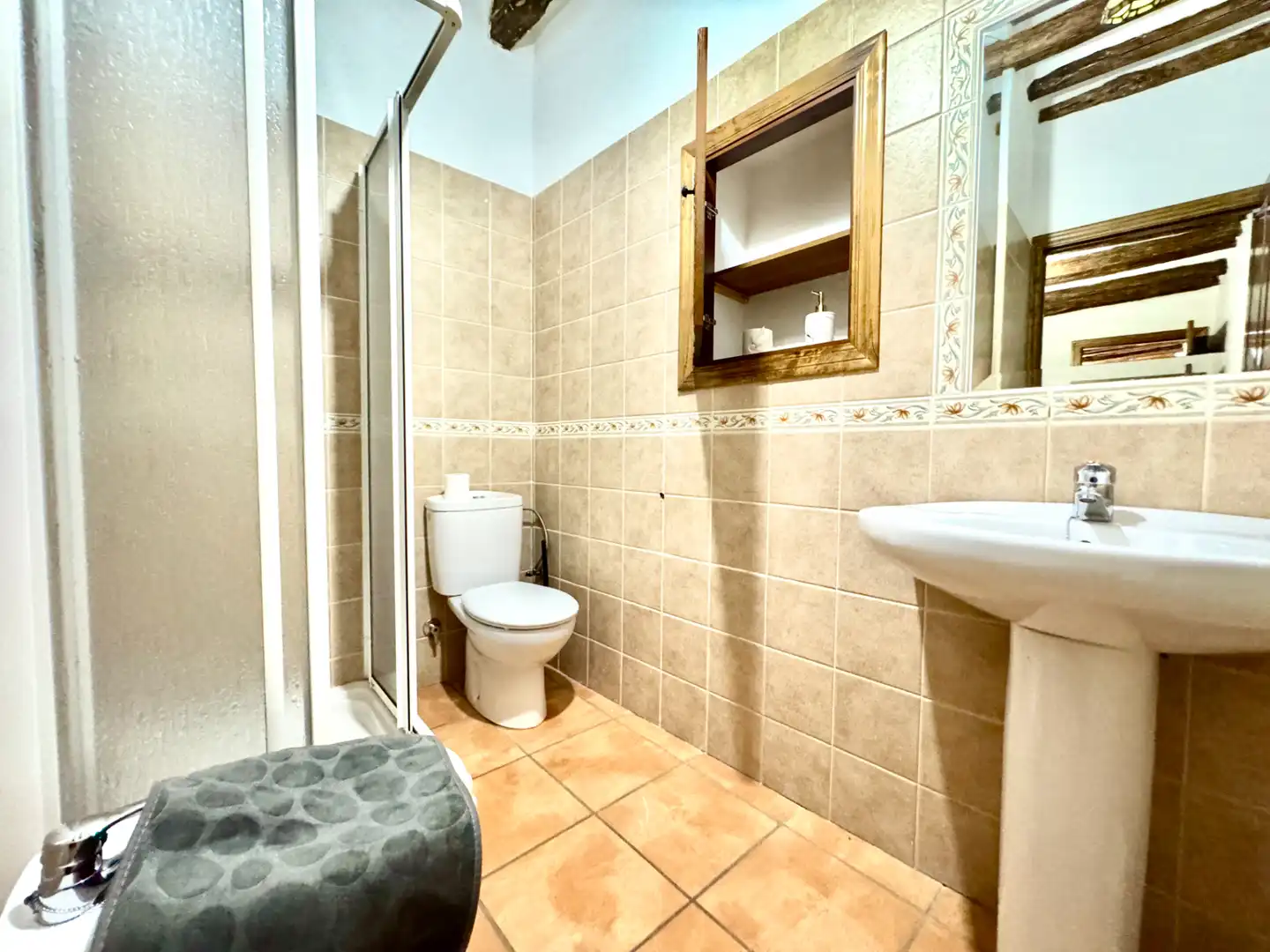 Bathroom of Buildings for sale in Bérchules