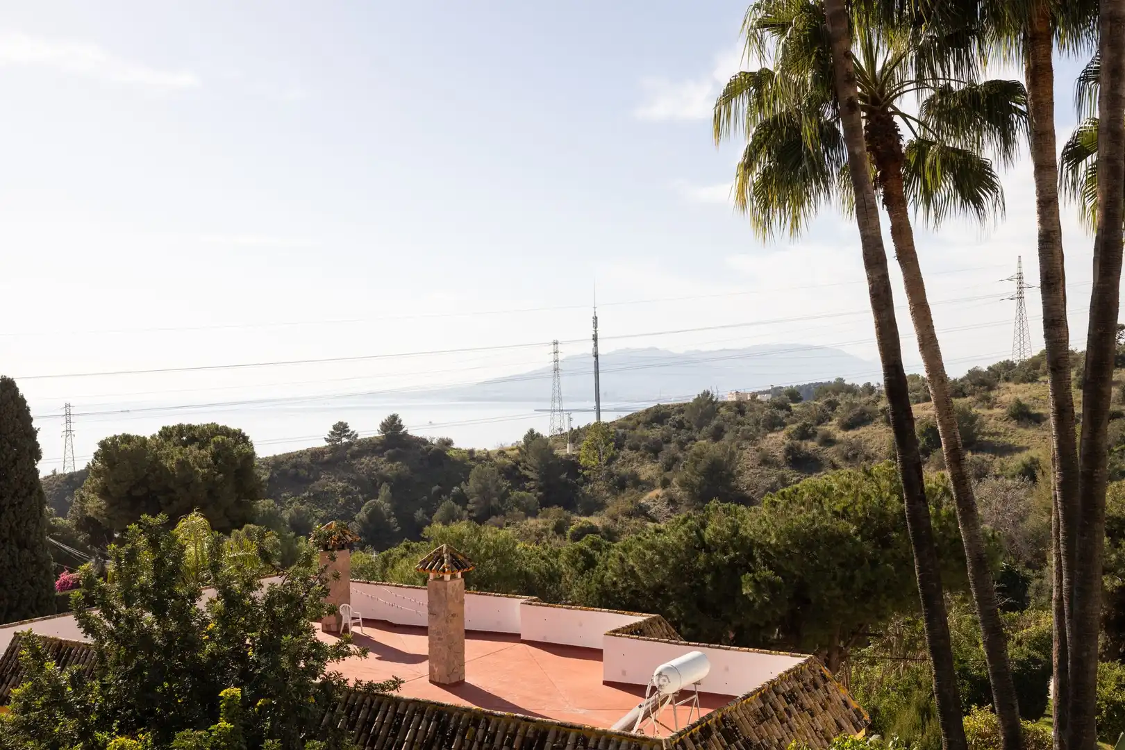 Vista exterior de Casa o xalet en venda en Málaga amb Terrassa i Balcó