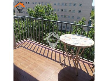 Flat with balcony for sale in Calle Antoni Maura