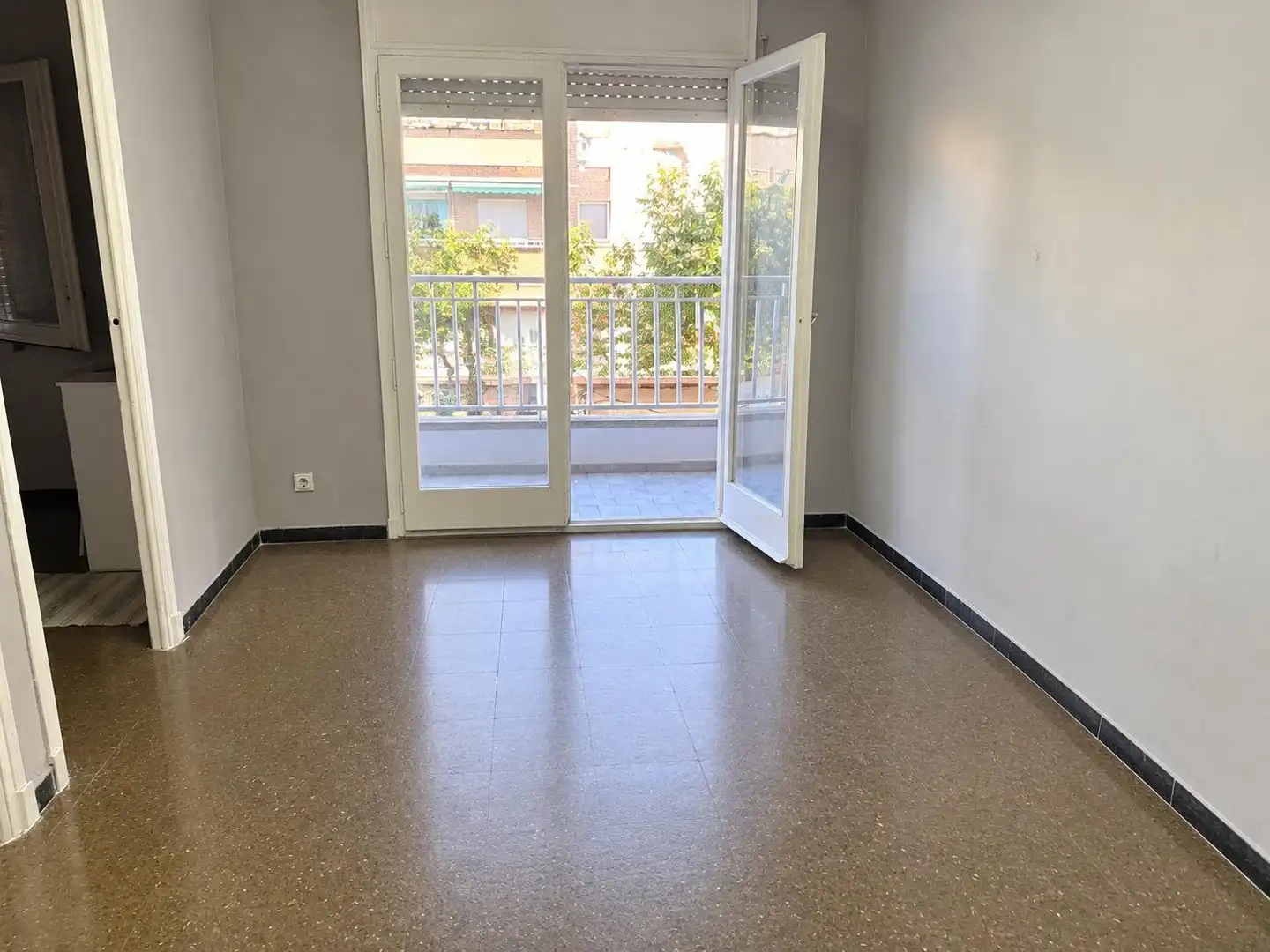 Flat with terrace for sale in ENAMORATS