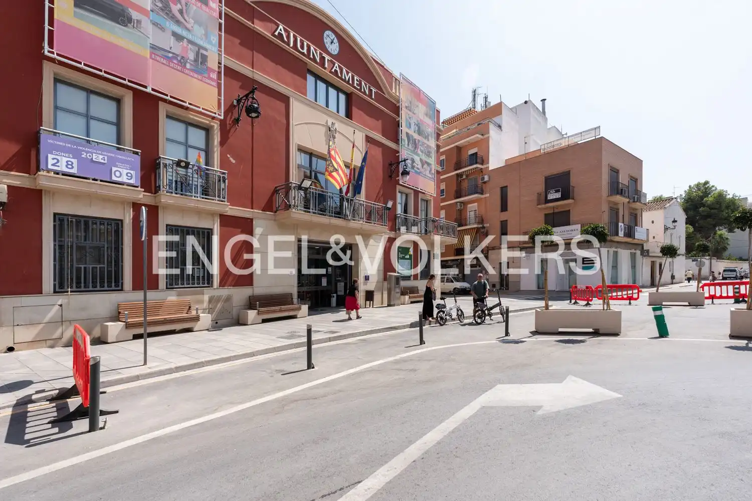 Vista exterior de Piso en venta en Rafelbuñol / Rafelbunyol con Aire acondicionado, Calefacción y Parquet