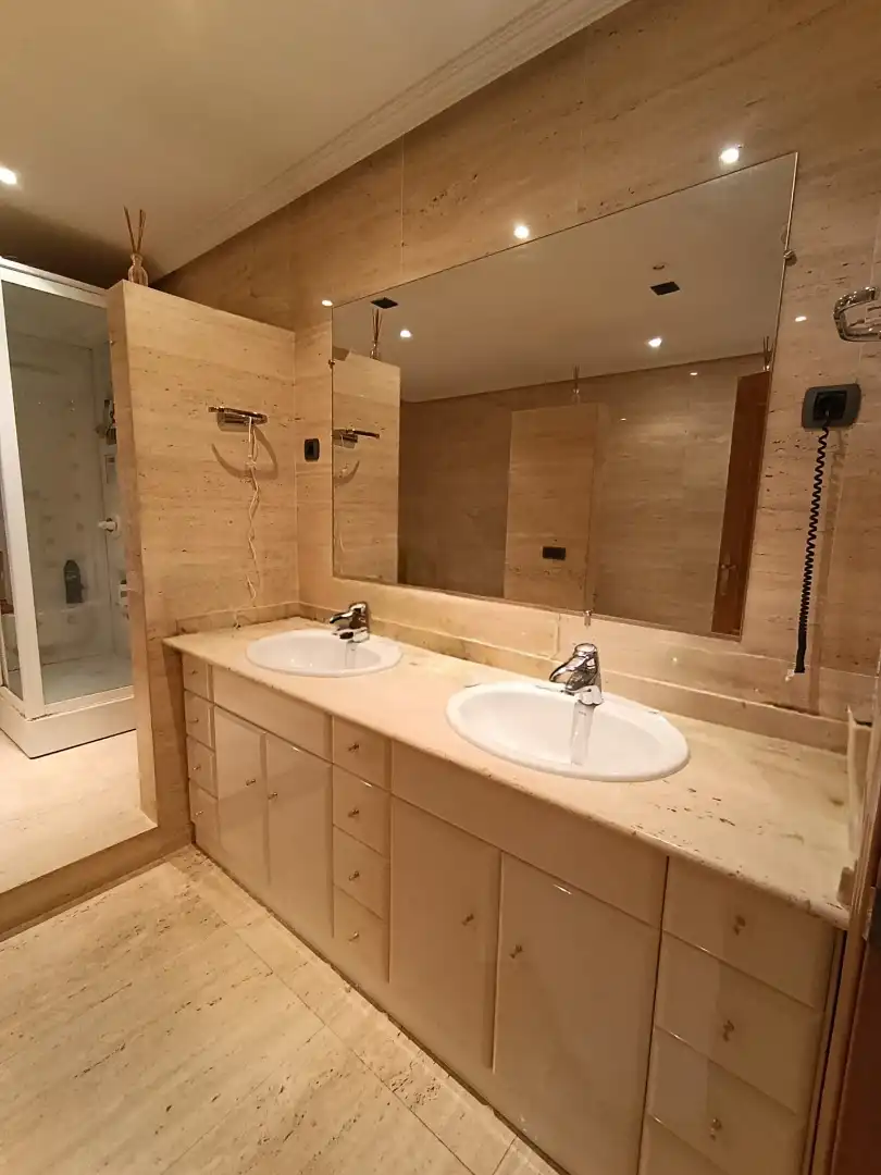 Bathroom of Houses for sale in Buendía  with Air Conditioner, Heating and Private garden