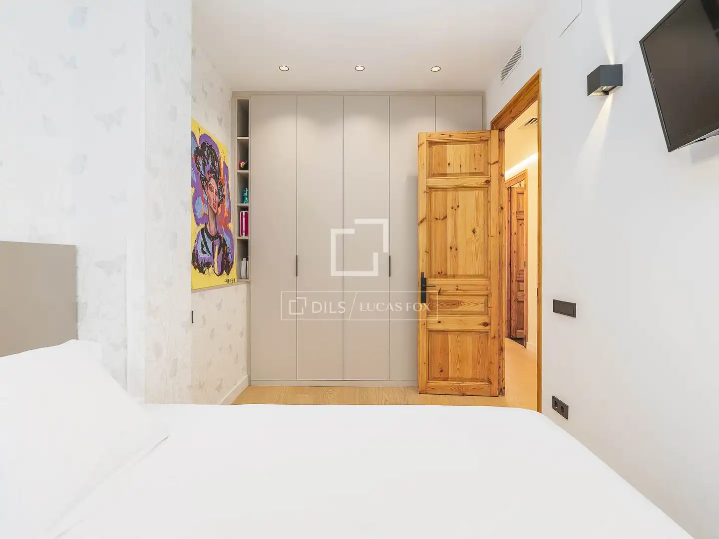 Schlafzimmer von Wohnung zum Verkauf in Barcelona mit Klimaanlage, Terrasse und Balkon