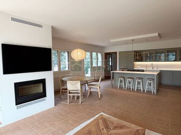 Casa amb piscina de lloguer a Corçà