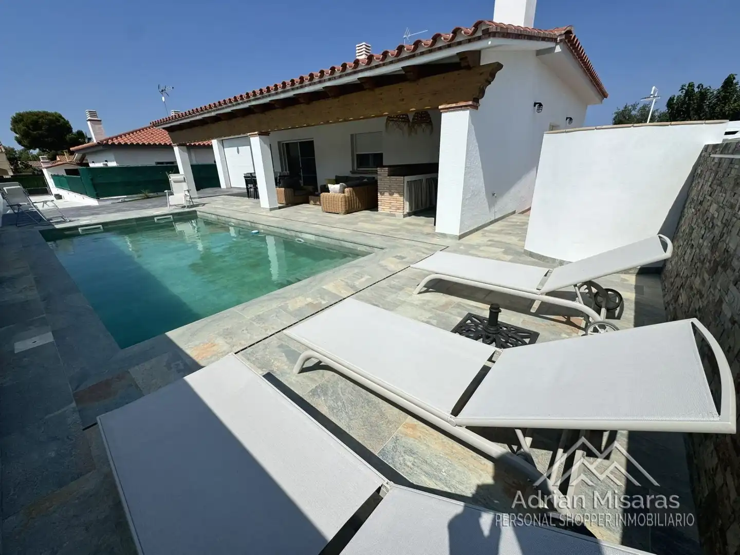 Swimming pool of Houses for sale in Deltebre  with Air Conditioner, Heating and Storage room