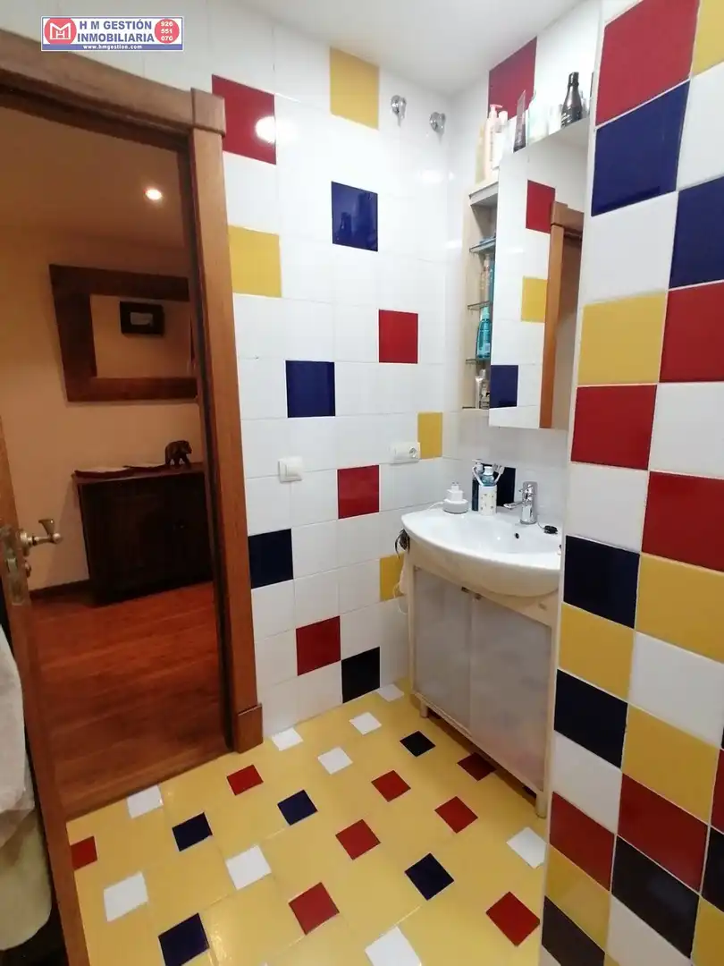 Badezimmer von Country house zum Verkauf in Alcázar de San Juan mit Privatgarten, Schwimmbad und Möbliert