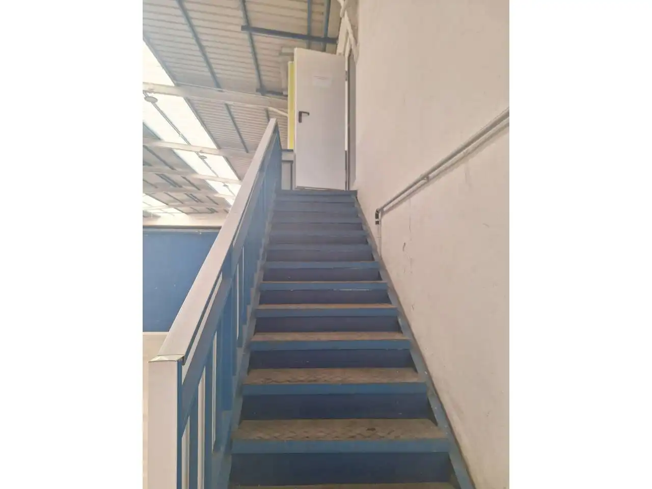 Nave industrial de alquiler en PeroGranda, La Pola Siero