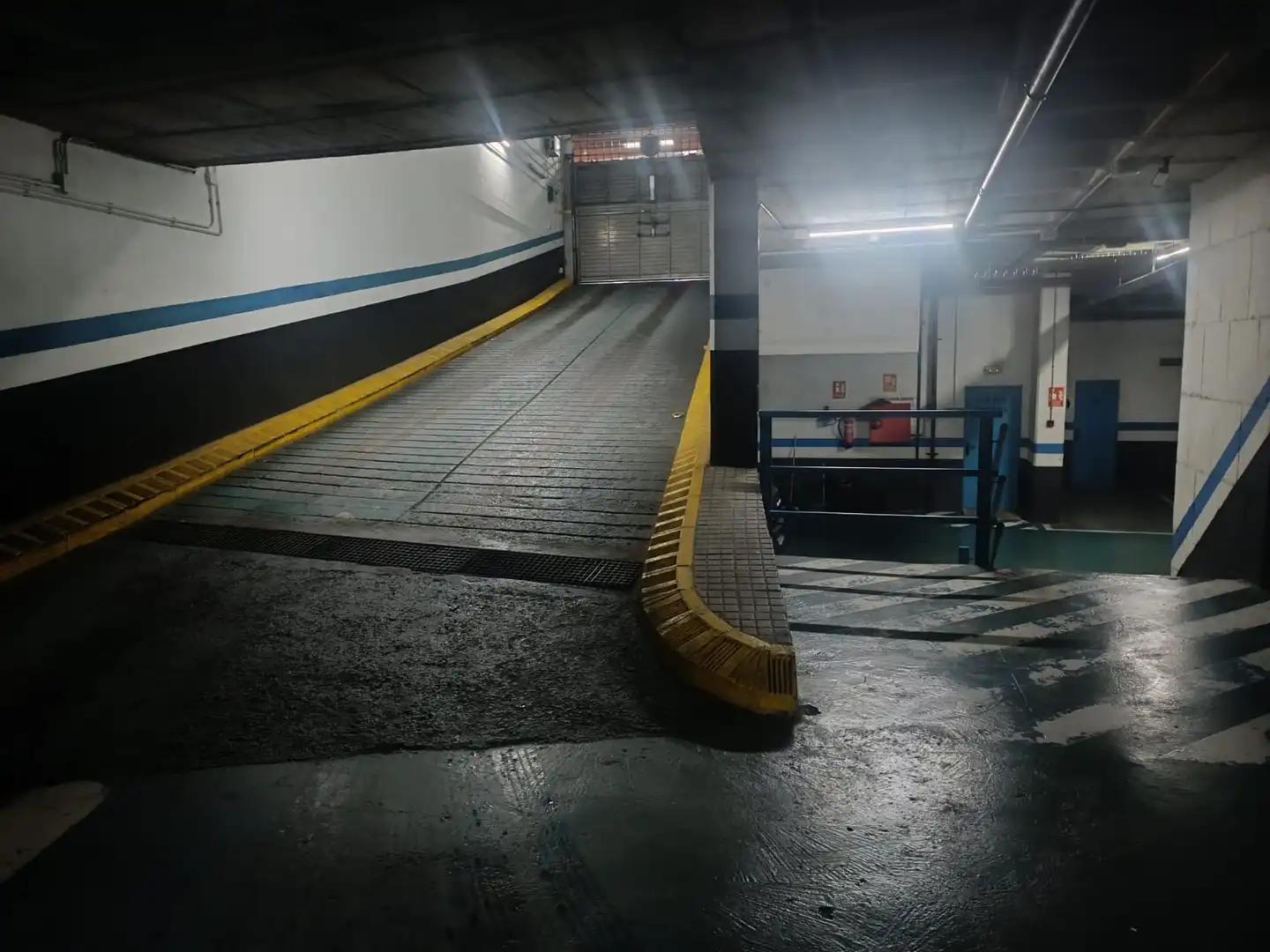 Einzelparkplatz mit Aufzug zum Verkauf in Carrer de Mossèn Andreu 13, imagen 16