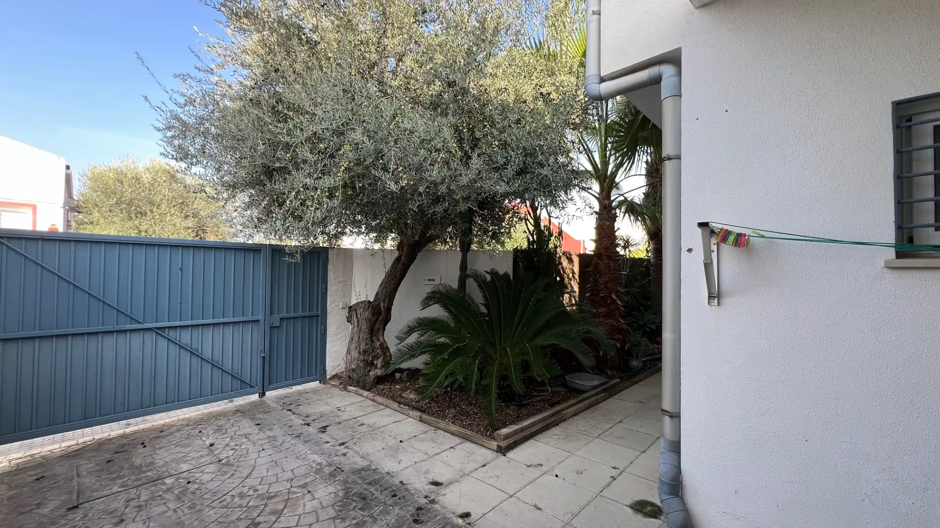 Jardí de Casa o xalet en venda en Espartinas amb Aire condicionat, Calefacció i Jardí privat