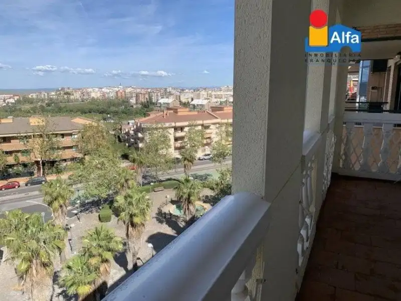 Terraza de Dúplex de alquiler en Cáceres con Aire acondicionado y Calefacción