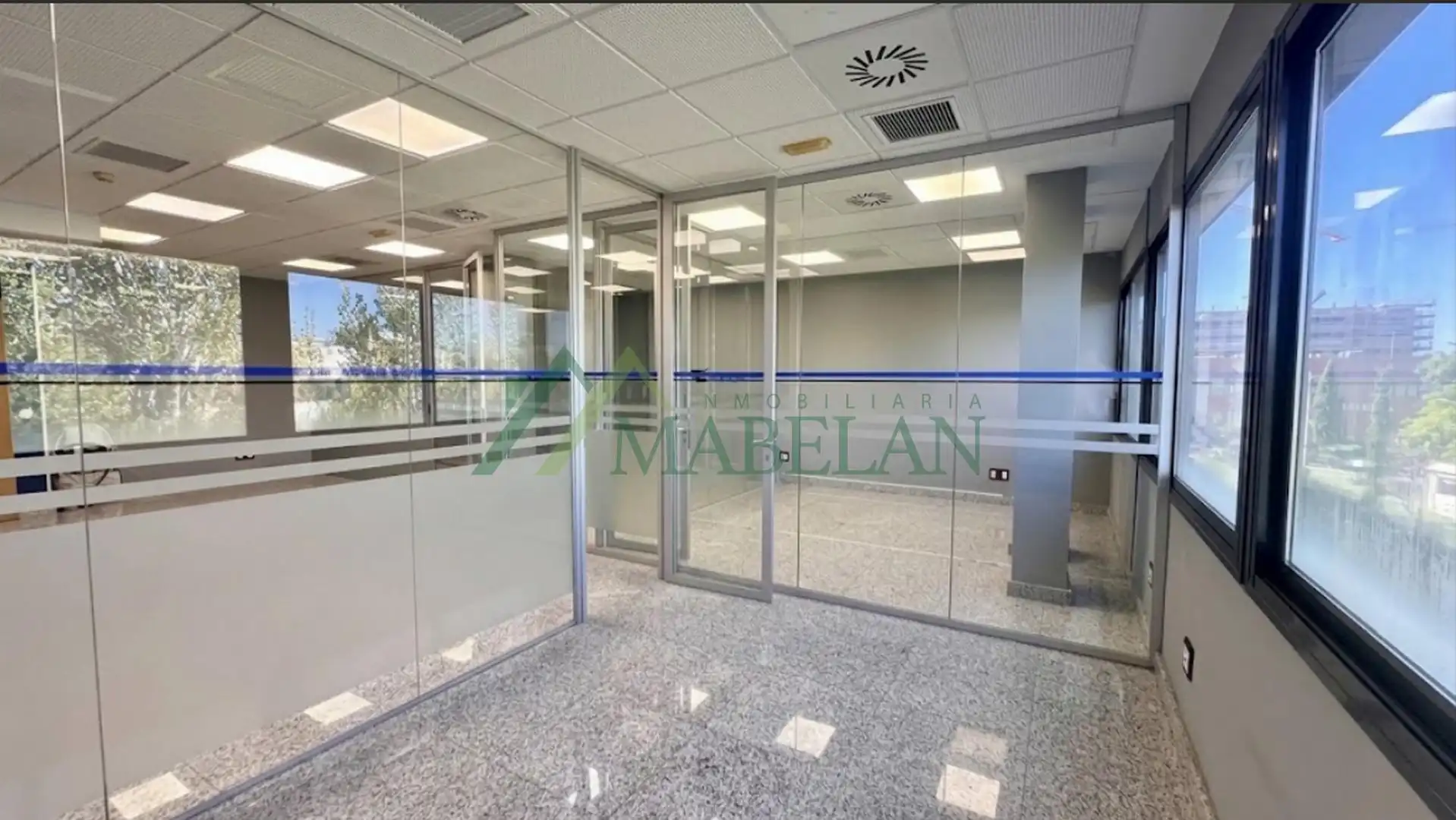 Oficina amb ascensor de lloguer a El Pinar - Punta Galea, imagen 2