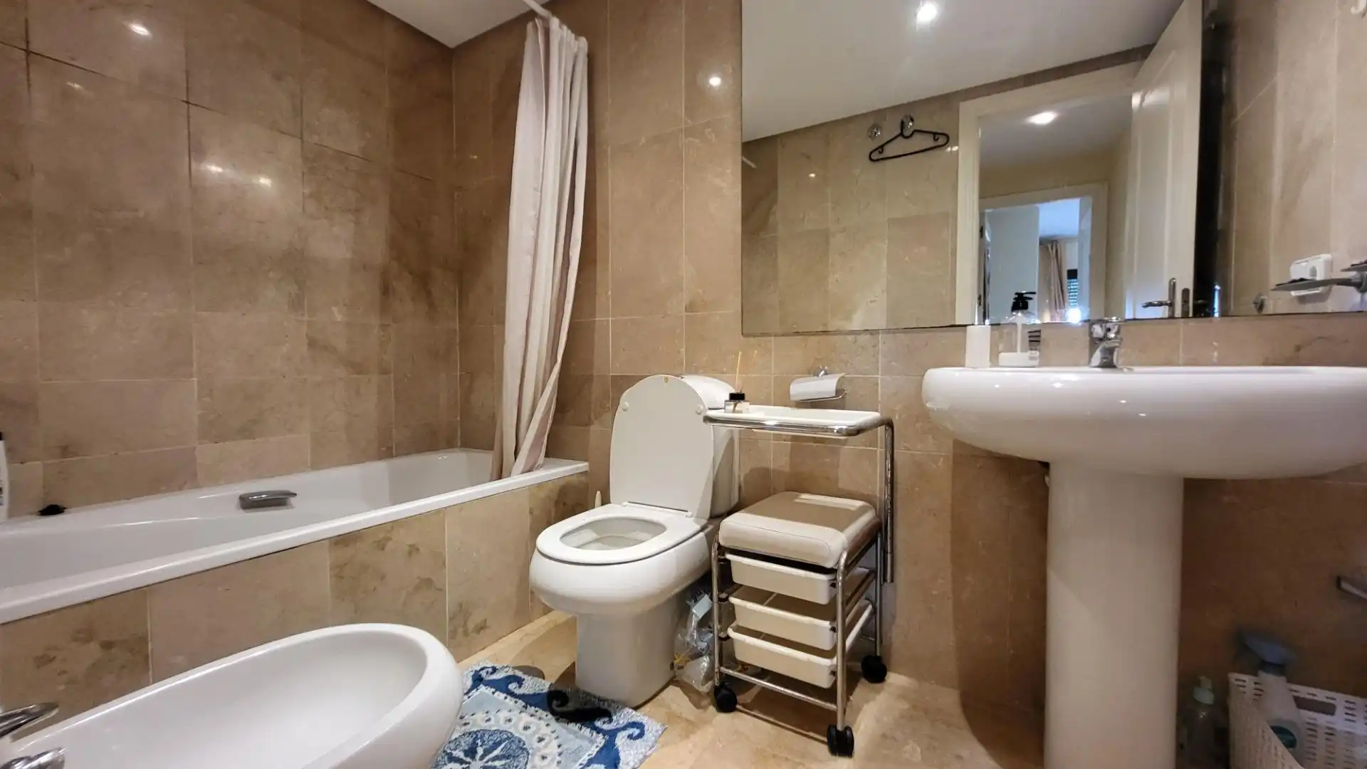 Apartamento con piscina en venta en Milla de Oro, imagen 17