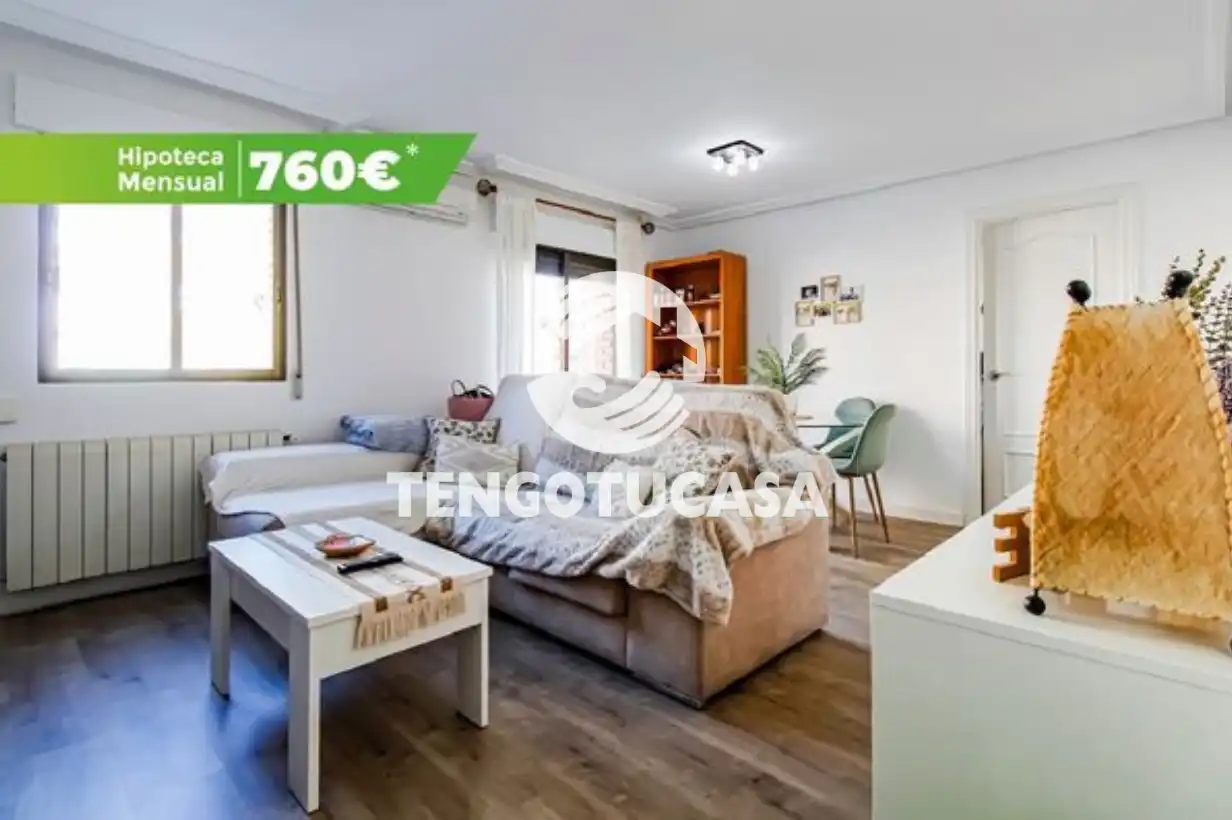 Piso en venta en Calle del Río Nervión, Pueblo Nuevo