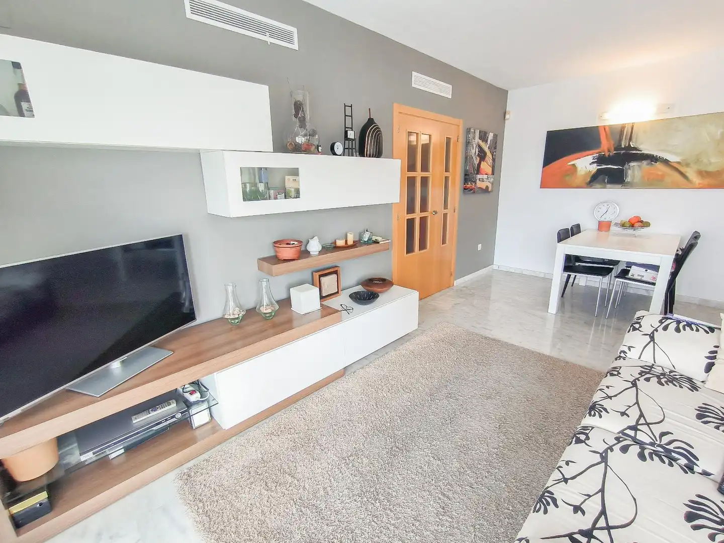 Living room of Flat for sale in Rincón de Loix