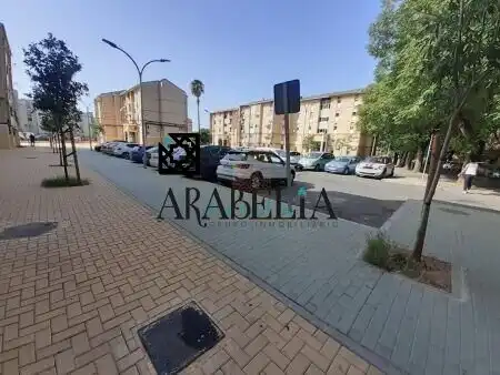 Vista exterior de Piso en venta en Córdoba con Calefacción