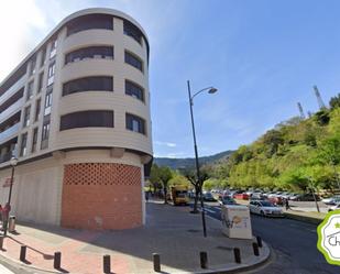 Vista exterior de Traster en venda en Bilbao 