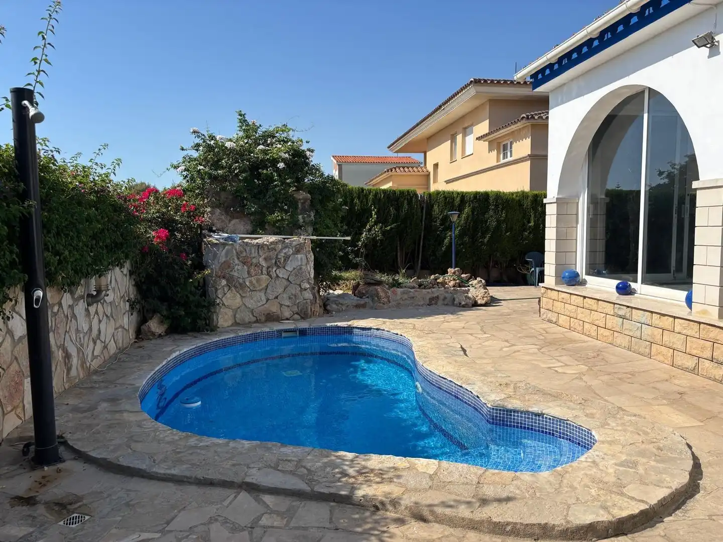 Detached house with garden to rent in Cala del Puntal