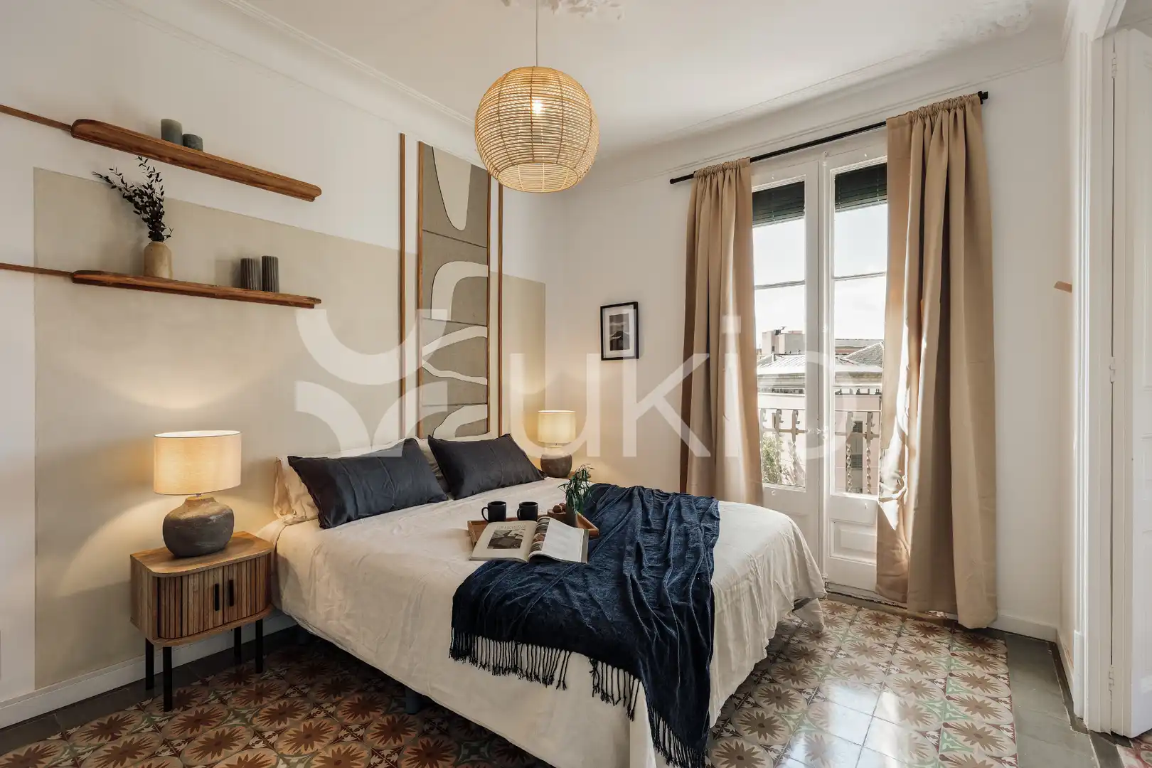 Mini appartamento con terrazza in affitto a Carrer de Provença, imagen 4