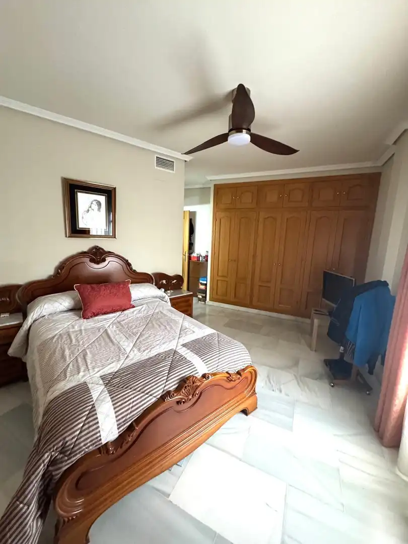 Dormitori de Casa o xalet en venda en Córdoba amb Aire condicionat, Calefacció i Terrassa