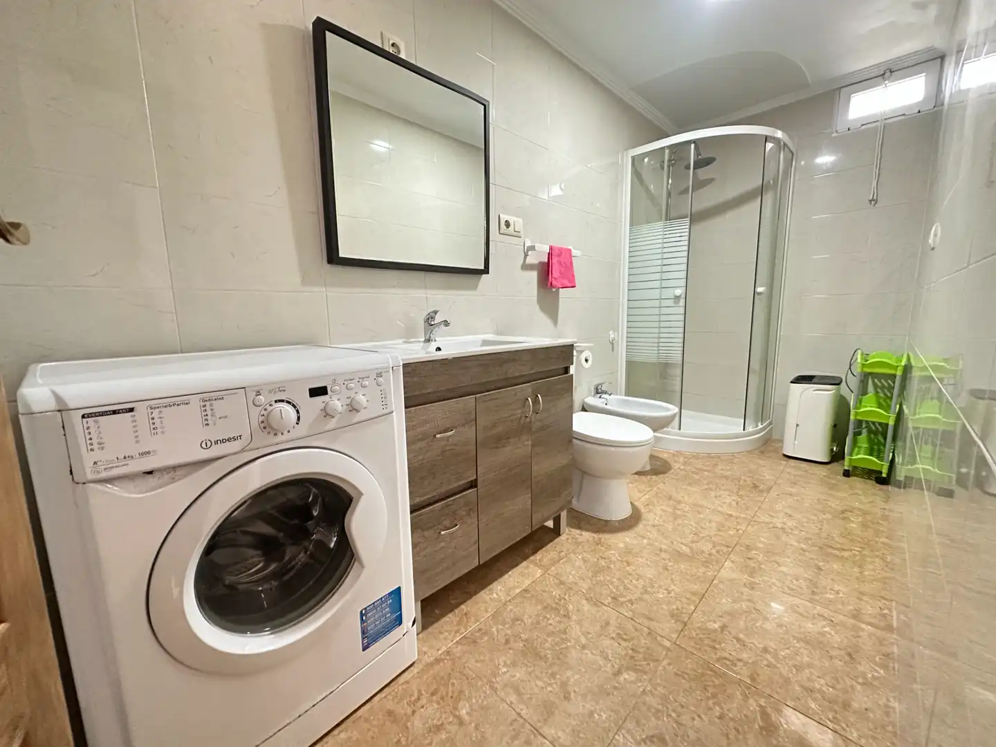 Flat for rent in Avenida de Coímbra, Campus Norte - San Caetano