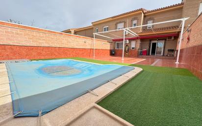 Swimming pool of House or chalet for sale in Nambroca  with Air Conditioner and Terrace