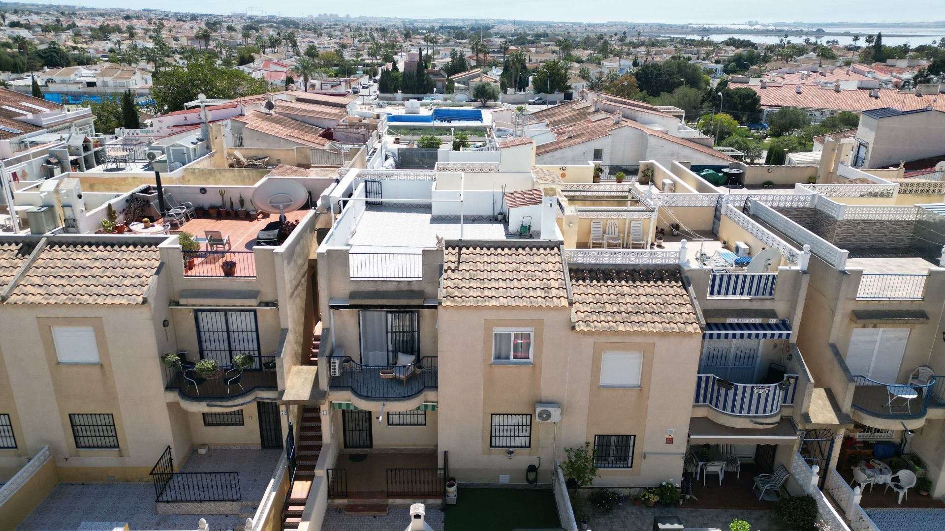 Exterior view of Apartment for sale in Torrevieja  with Terrace and Furnished