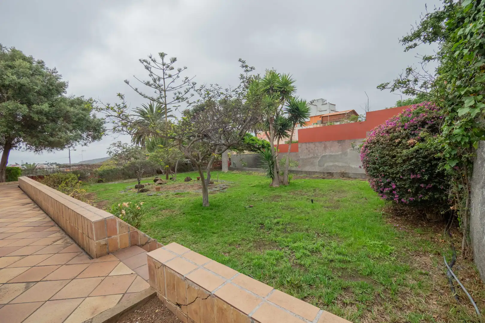 Jardí de Casa o xalet en venda en Las Palmas de Gran Canaria amb Aire condicionat, Jardí privat i Parquet