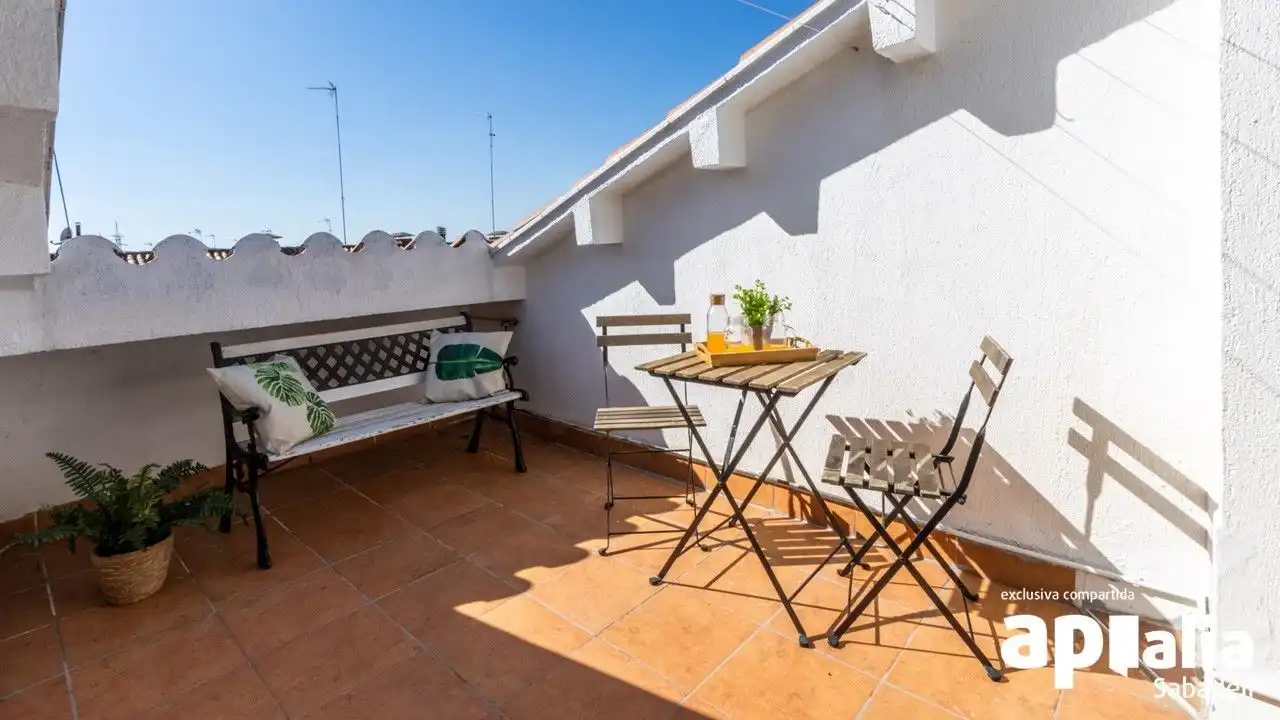 Terrassa de Casa o xalet en venda en Terrassa amb Aire condicionat, Calefacció i Jardí privat