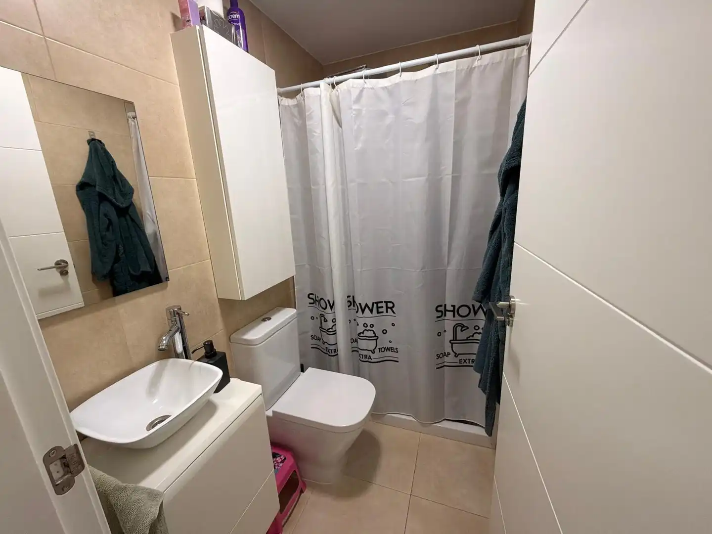 Bathroom of Flat for sale in Cartagena  with Air Conditioner and Furnished