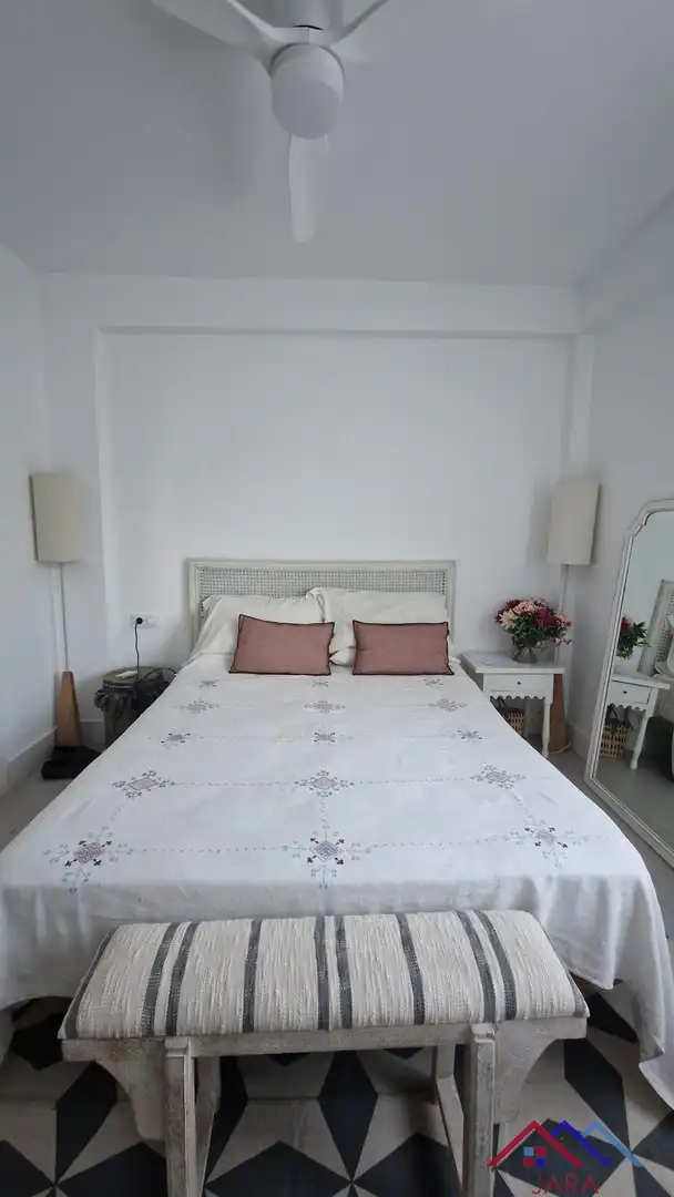 Bedroom of Flat for rent in El Puerto de Santa María  with Terrace and Furnished