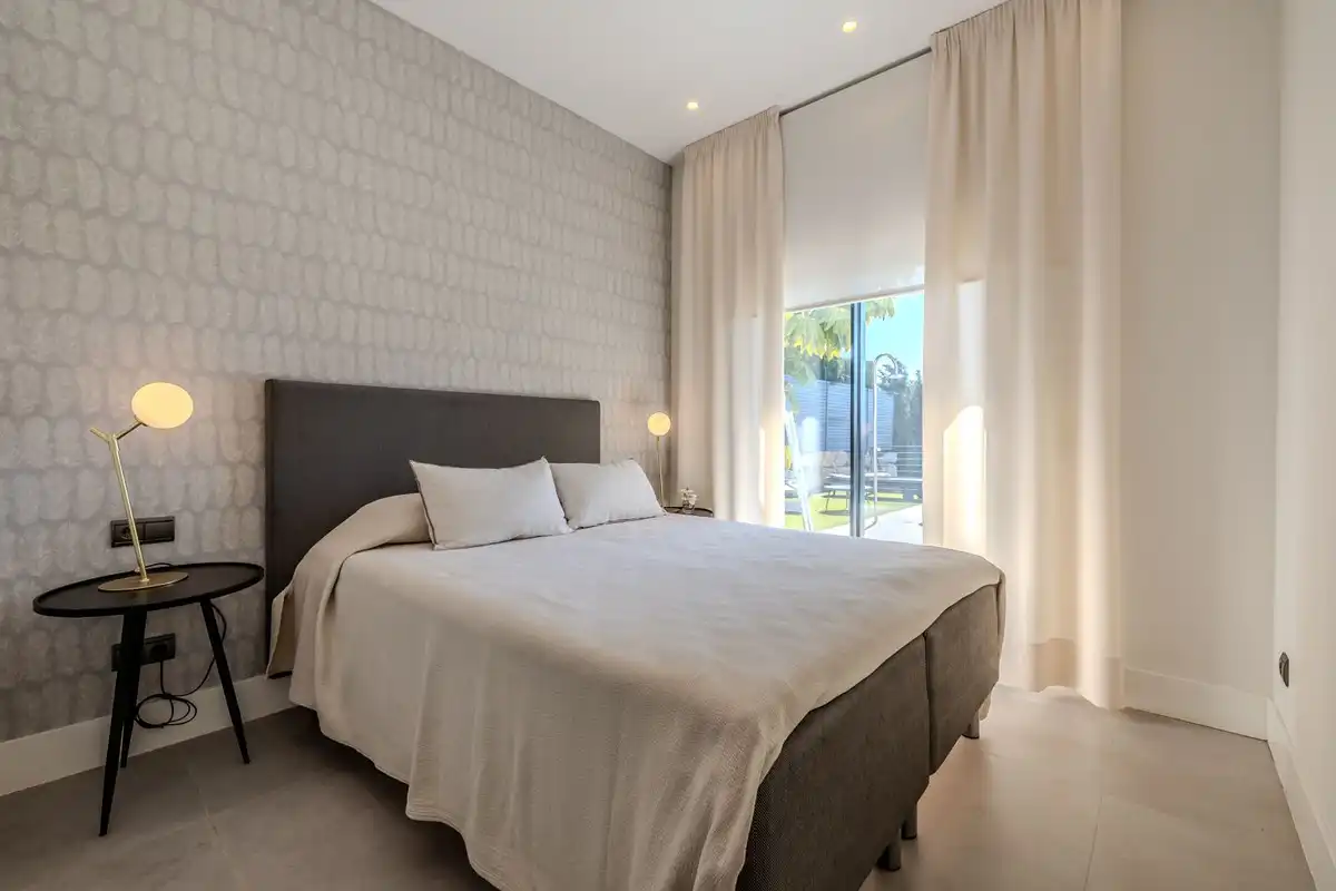 Bedroom of Houses for sale in Mijas  with Air Conditioner, Private garden and Terrace