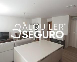 Living room of Flat to rent in  Madrid Capital  with Heating, Terrace and Furnished