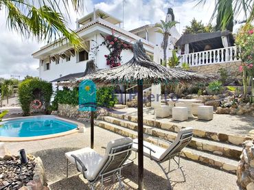 Xalet amb piscina en venda a Pedanías Oeste