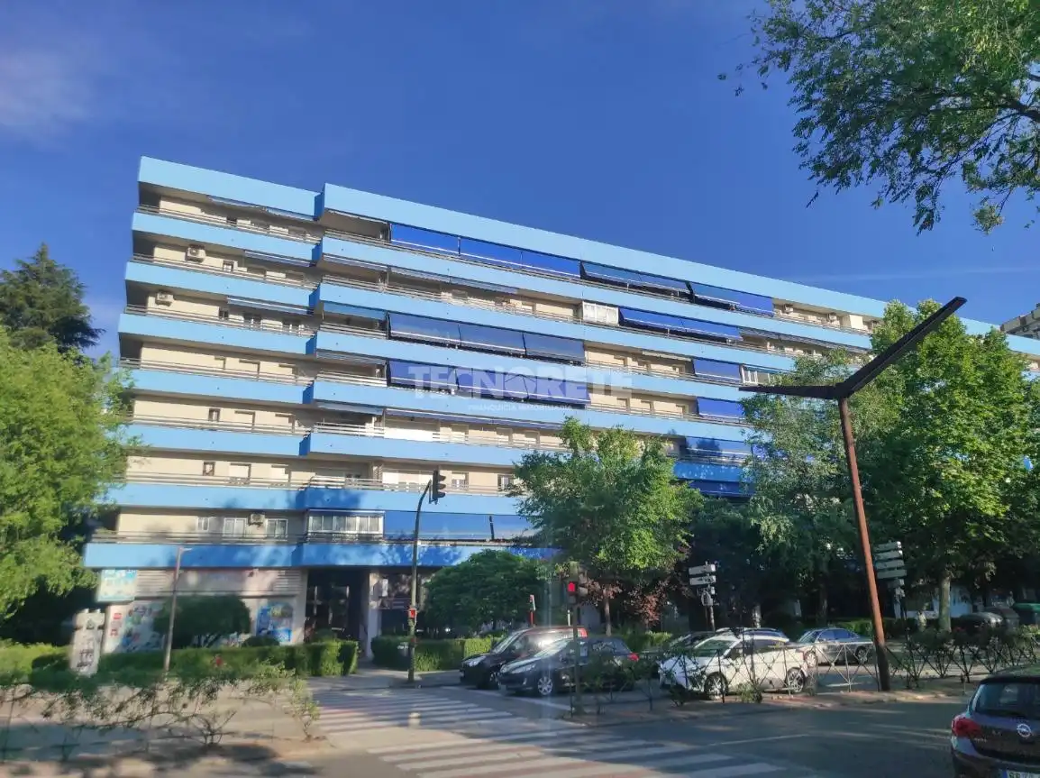Vista exterior de Piso en venta en Guadalajara con Terraza y Trastero
