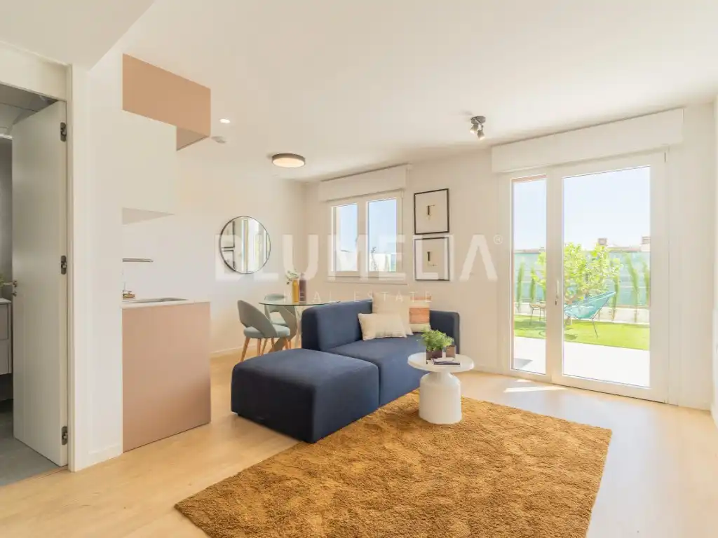 Sala d'estar de Casa o xalet en venda en La Nucia amb Aire condicionat, Calefacció i Jardí privat