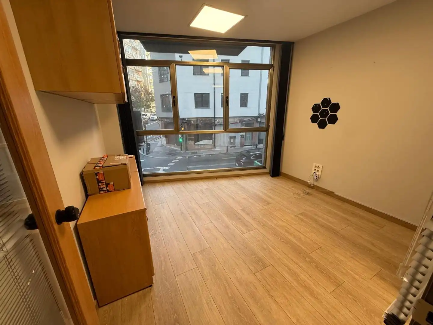 Office for rent in A Coruña Capital   with Air Conditioner and Internet