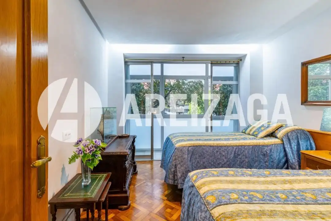 Schlafzimmer von Wohnung zum Verkauf in Donostia - San Sebastián  mit Heizung, Terrasse und Möbliert