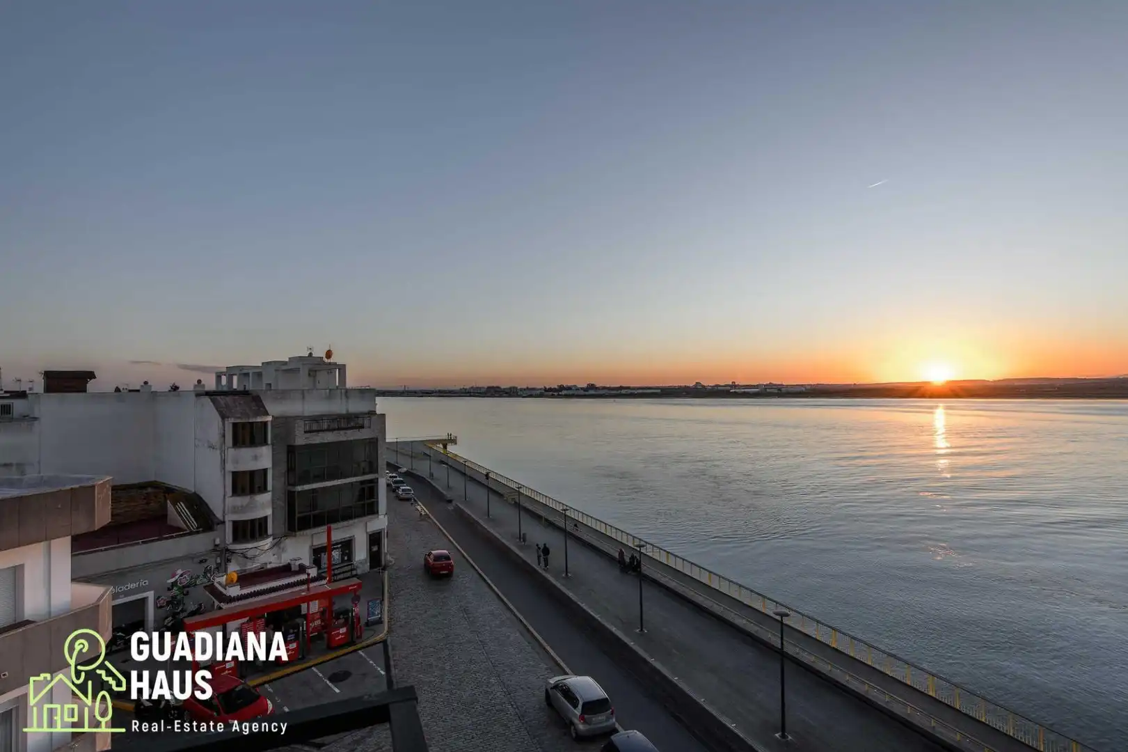 Apartament en venda a MUELLE DE PORTUGAL 50, imagen 5