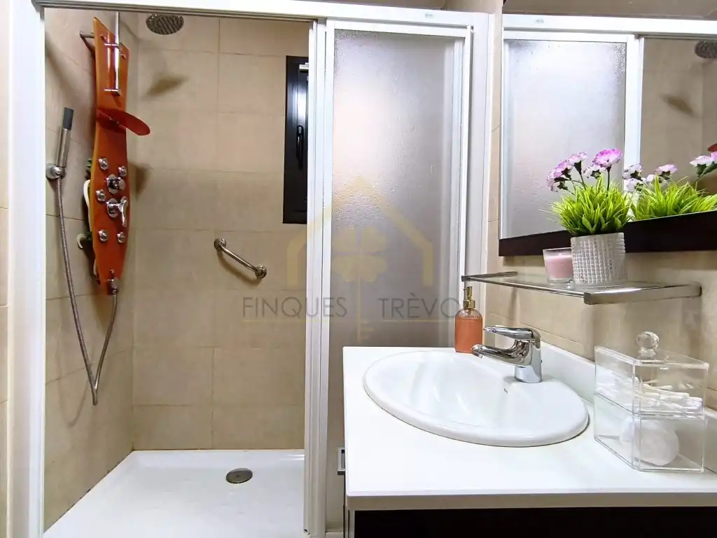 Baño de Planta baja en venta en Sant Antoni de Vilamajor