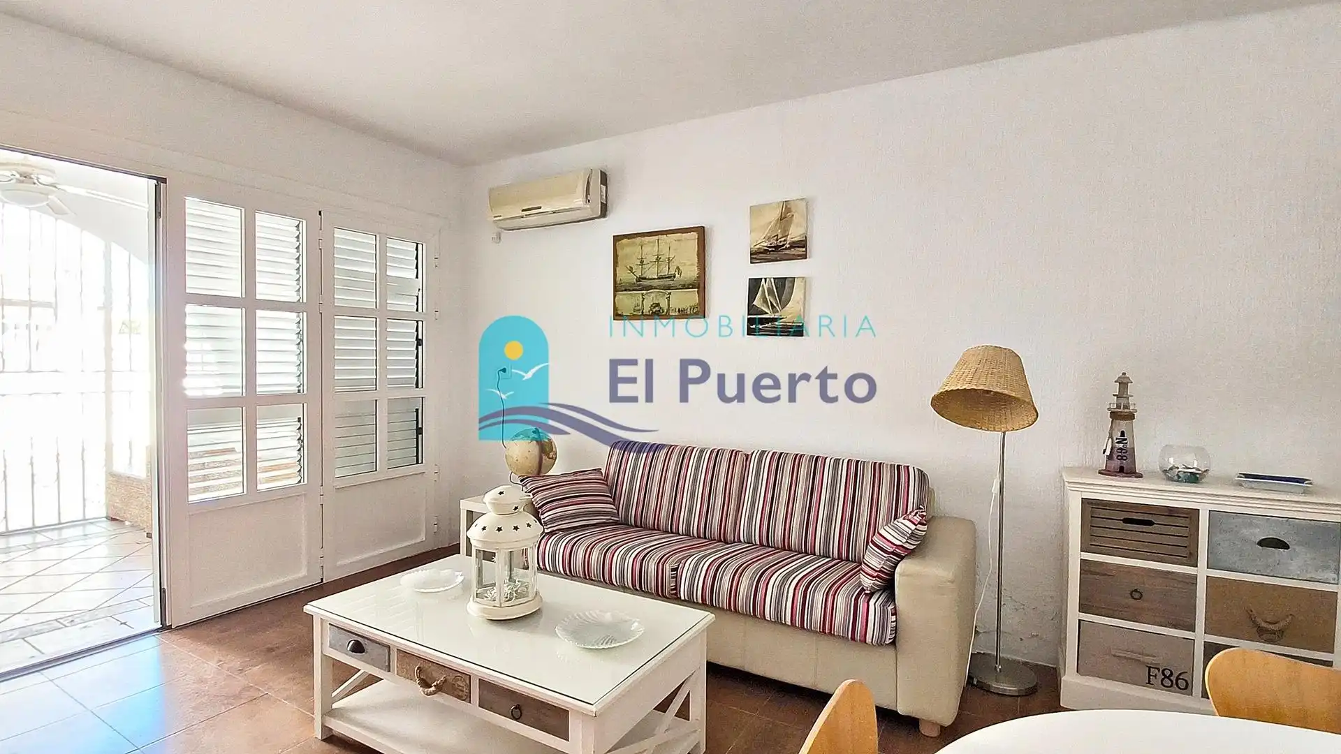 Living room of Flat for sale in Puerto de Mazarrón